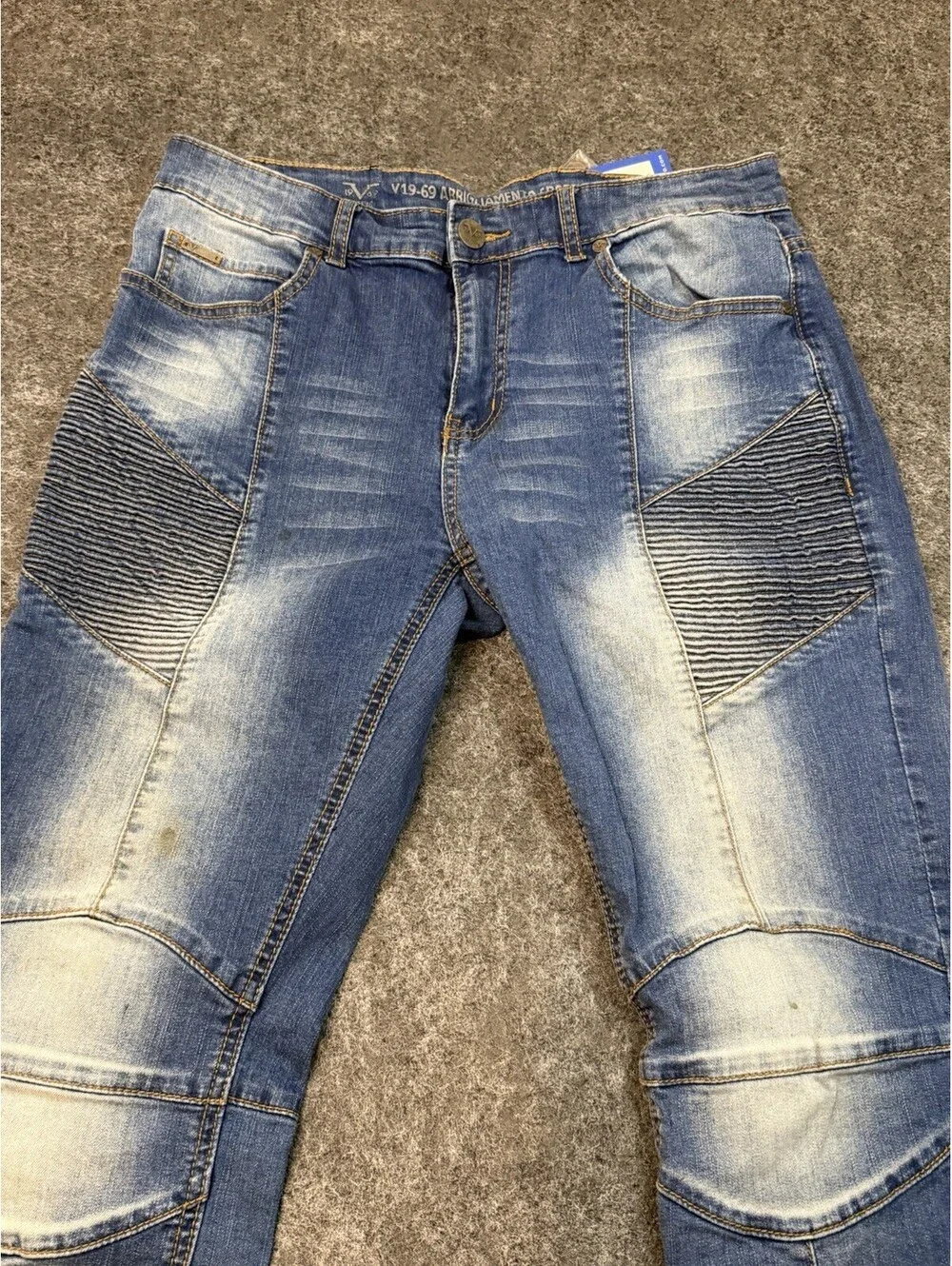 Vince Camuto V19-69 Moto Biker Jeans Mens 32x30 Slim Taper Blue NWT